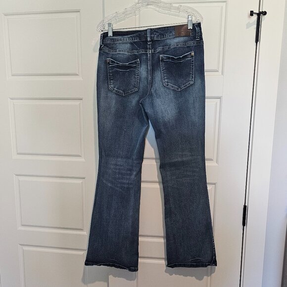 Maurices Jeans - Picture 3 of 3